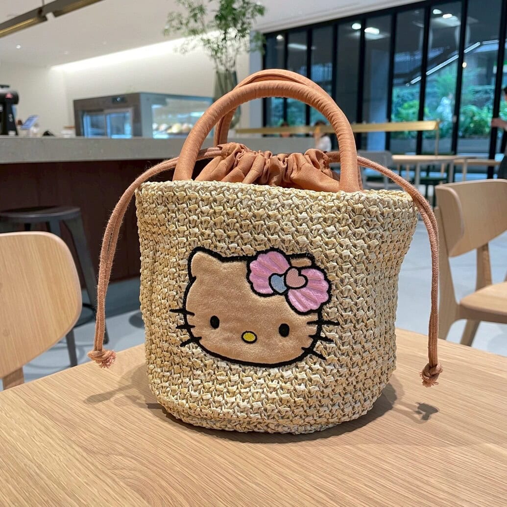 付録レビュー】早くも売り切れ続出中！「日焼けハローキティ」のかご