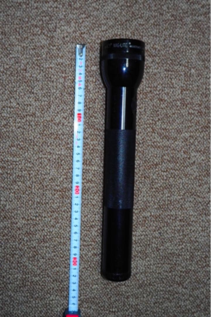 マグライト3Dサイズ MAGLITE (マグライト) ML300L 3D 3rd Gen 単一電池3本使用 第三世代LED